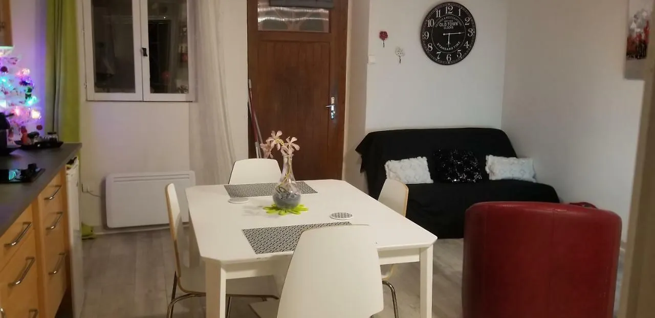 Studio 1 Apartment Saint-Martin-la-Plaine